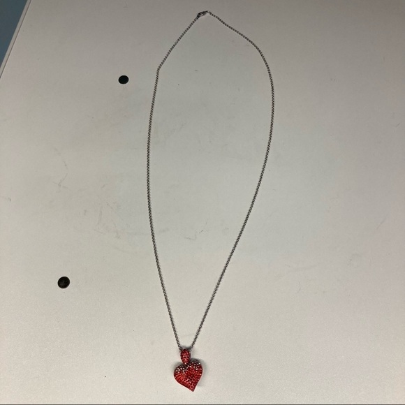 NECKLACE Heart Shaped Faux Ruby & Diamonds Set on a Silver  toned Back - Picture 5 of 5